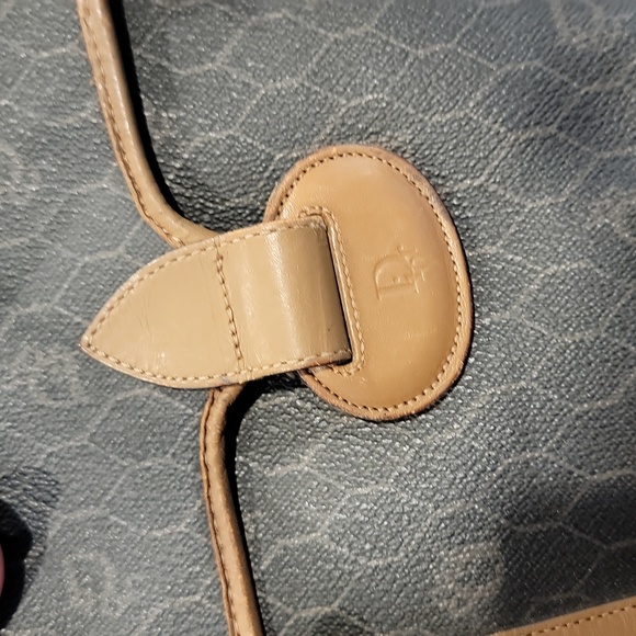 Authentic Dior vintage shoulder bag - Picture 7 of 13